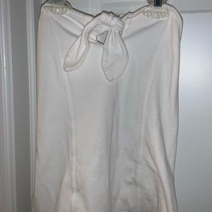 White tie in front tube top